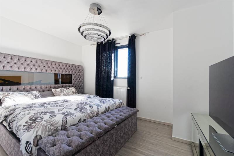 Maison RÉCENTE 2021 en TRÈS BON ÉTAT idéalement située proche du CENTRE de SAINT-ROMAIN DE COLBOSC (76430)