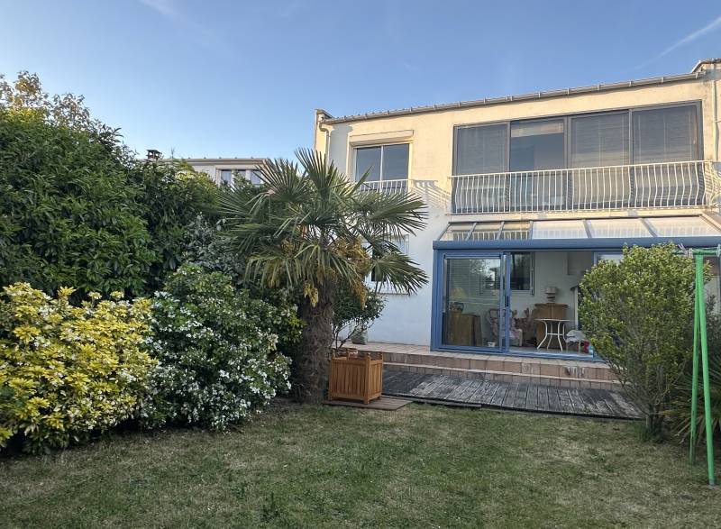 SOUS-COMPROMIS ! Maison BEAU VOLUME idéal FAMILLE très bien située au HAVRE (76620) - Sanvic