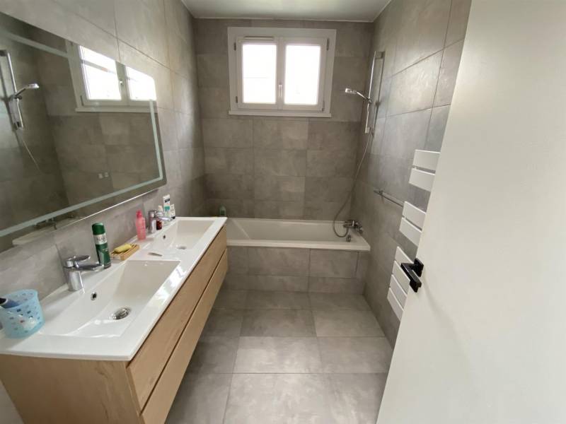 En EXCLUSIVITÉ, Maison RARE A LA VENTE entièrement RÉNOVÉE idéalement située au HAVRE (76600) - Danton
