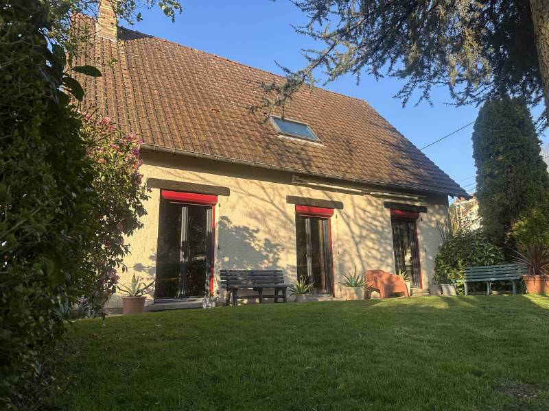 NOUVEAUTÉ ! En EXCLUSIVITÉ, Pavillon T5 sur SOUS-SOL COMPLET très bien situé à MONTIVILLIERS (76290)