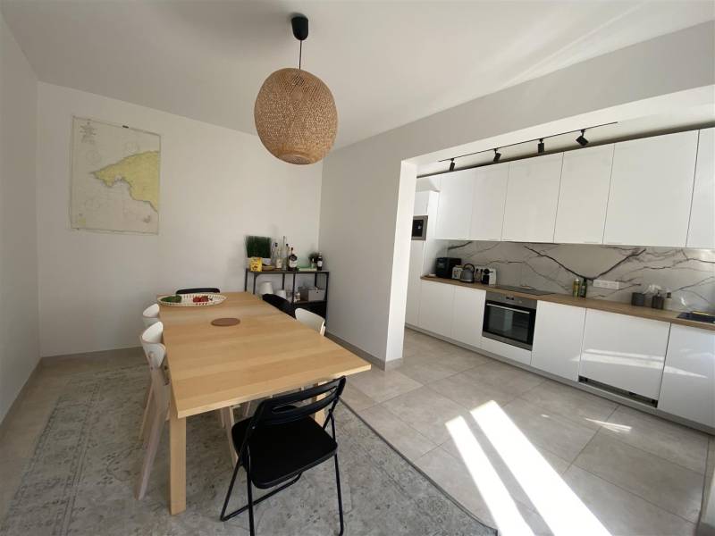 En EXCLUSIVITÉ, Maison RARE A LA VENTE entièrement RÉNOVÉE idéalement située au HAVRE (76600) - Danton