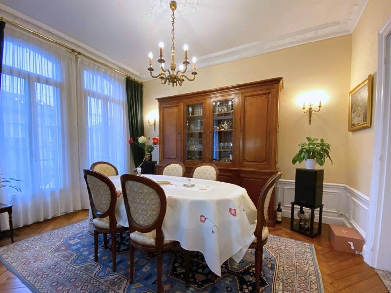 Maison BOURGEOISE BEAU VOLUME offrant de BELLES PRESTATIONS très bien située au HAVRE (76600) - proche Montmorency