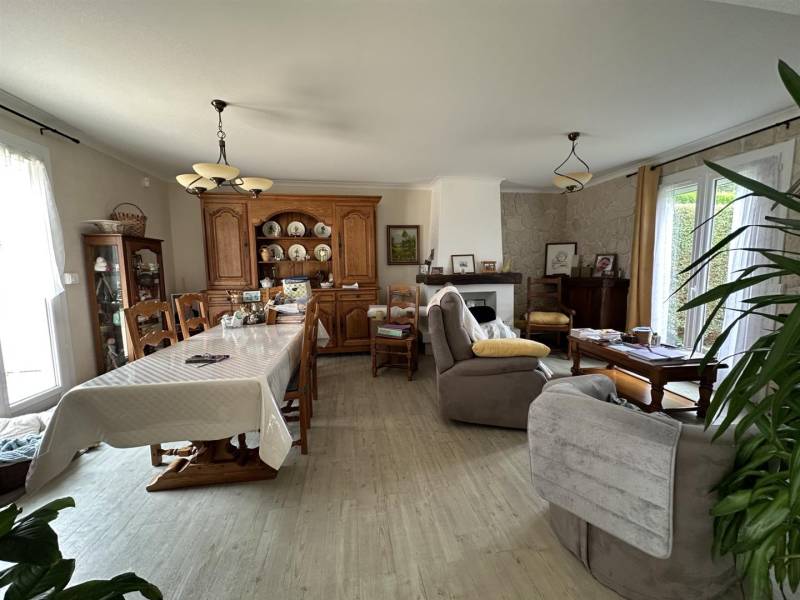 VENDU ! En EXCLUSIVITÉ, Maison de PLAIN-PIED total en PARFAIT ÉTAT idéalement située à MONTIVILLIERS (76290)